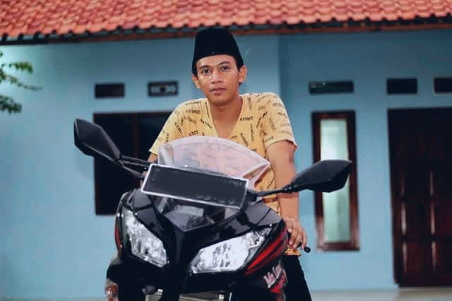 Reza Hermawan Selaku Ketua Pengurus Pusat Generasi Muda Peduli Pendidikan Korps Indonesia Muda (GMPP KIM)