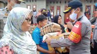 Kapolres Agam serahkan Bantuan