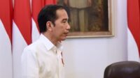 Presiden Joko Widodo dalam Istana Negara (sumber: GESURI)Presiden Joko Widodo dalam Istana Negara (sumber: GESURI)