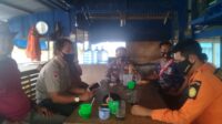 Tim Gabungan Relawan dan Tim SAR Berdiskusi