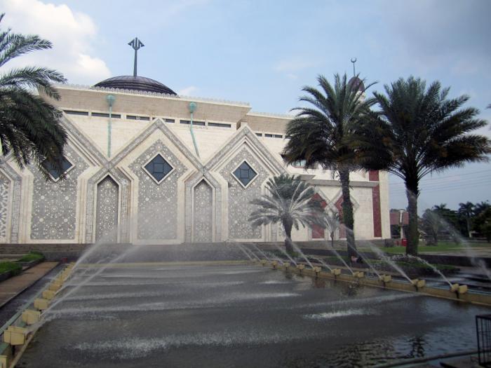 Masjid At-Tin. (Sumber: Google).