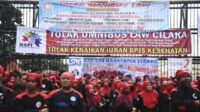 Aksi demonstrasi terhadap penolakan Omnibus Law RUU Cipta Kerja (Sumber: google)