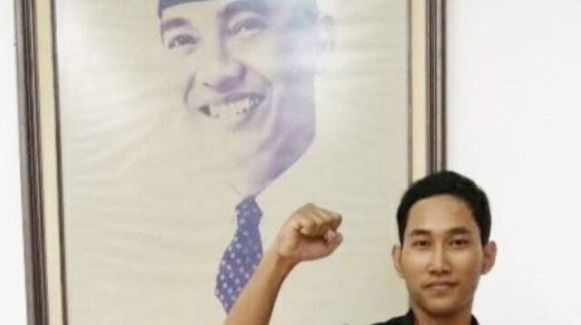 Prabu Sutisna ( Sekertaris DPC Repdem Tangerang Selatan )