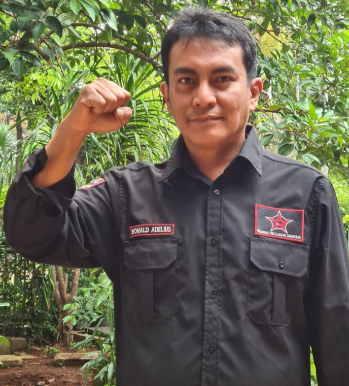 Ketua Repdem Tangsel, Bung Ronald Adelius Repdem