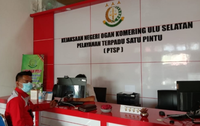 Fhoto Istmw : Sekjen DPP LSM BARAK NKRI, serta menjabat sebagai Sekjen Perkumpulan Pengacara Islam dan Penasehat Hukum Indonesia (PPIPHII) Muhammad Anwar, S.H