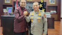 Foto : Kapolda Sumbar Irjen Pol Suharyono bersama CEO Media Group Penjuru Hika T A Putra