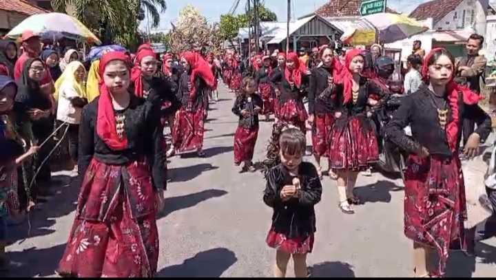 Screenshot_20250907-205336_Video Player