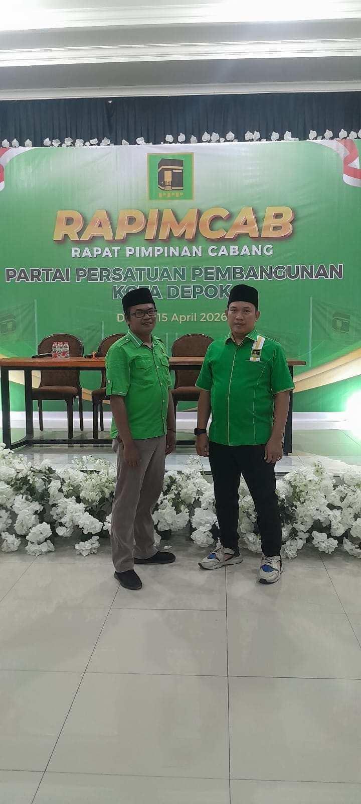 Ketua PAC PPP Beji, Sandy Ruswahyudi (pakai kacamata) bersama Sekretaris PAC PPP Beji, Amsar Amdani, S.H